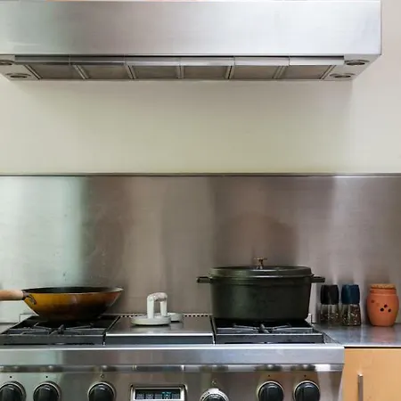 Rue Eugene Flachat By Onefinestay
